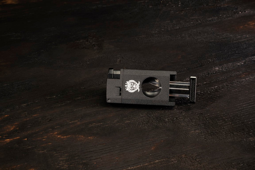 Fortune Hunter 3-in-1 Lighter: Textured Black